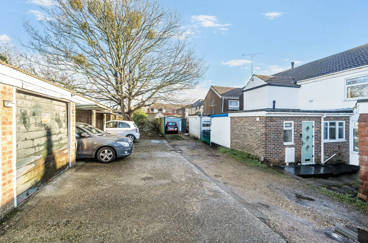 Trinity Gardens, Fareham, PO16, photo 3