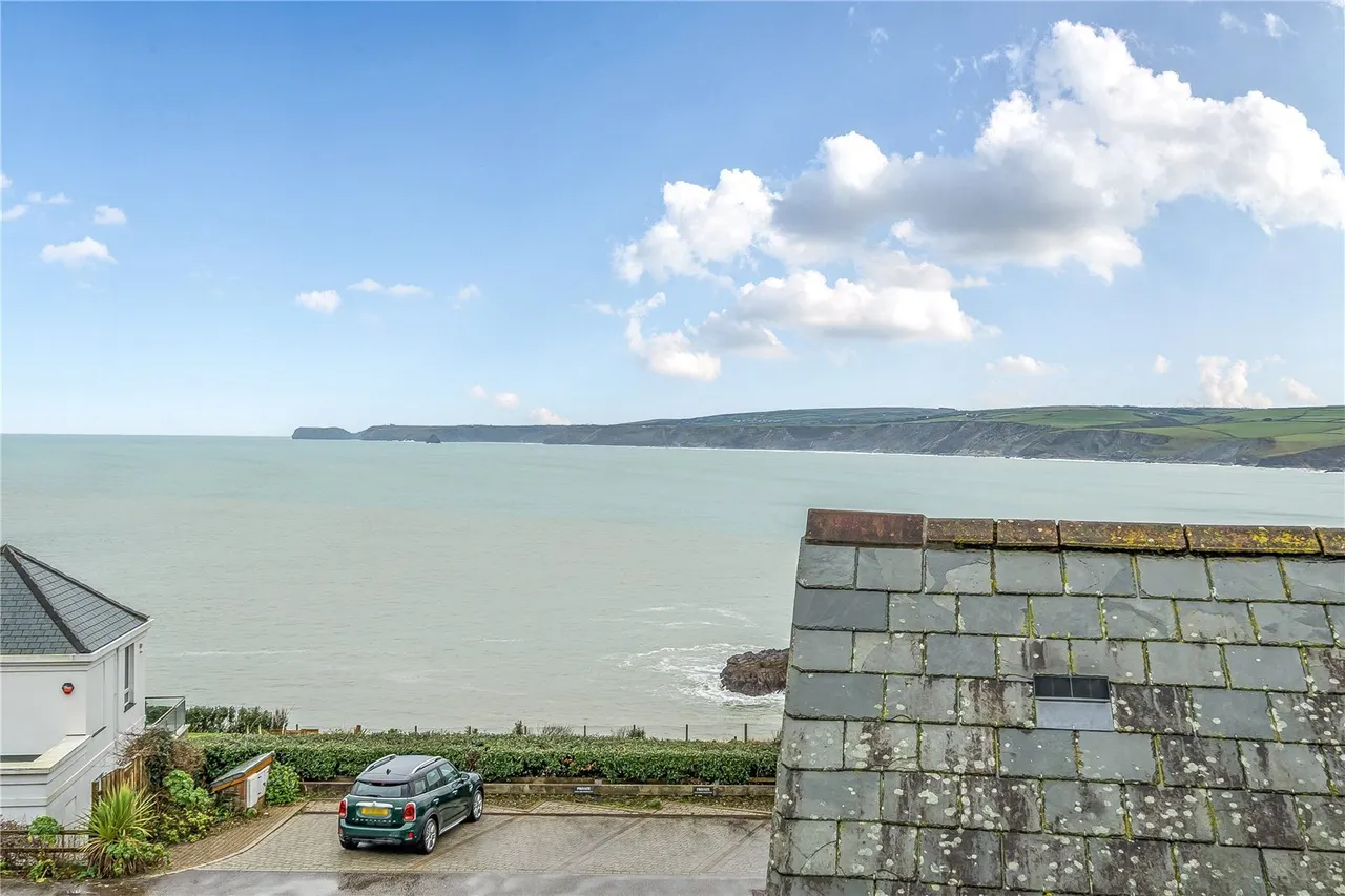 Castle Rock, Port Isaac, PL29, photo 6