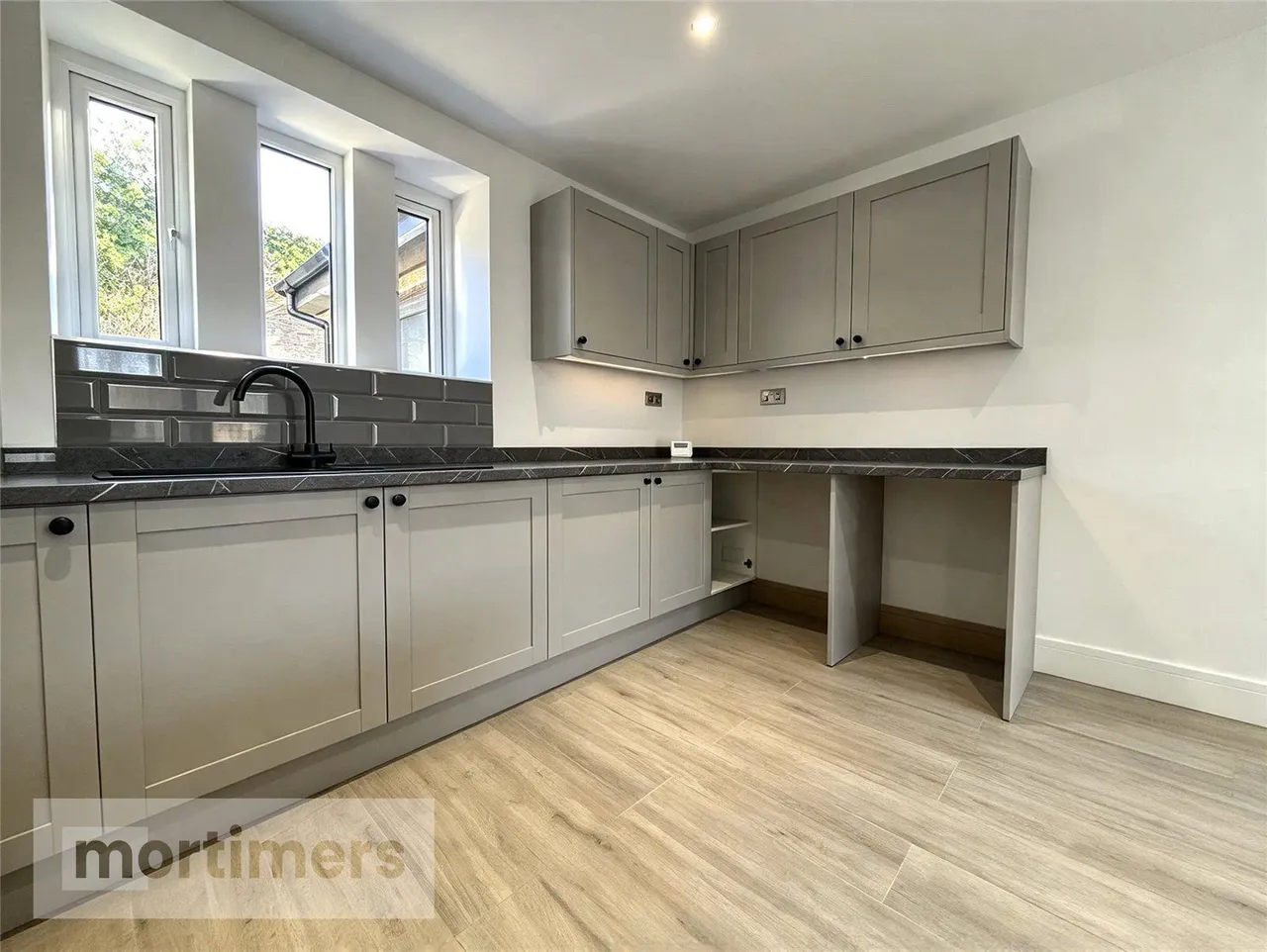 Hermitage Street, Rishton, BB1, photo 7