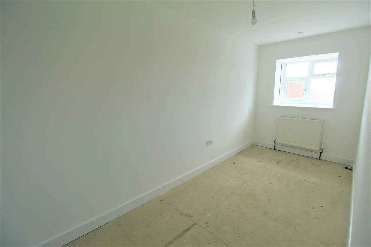 Grays, Essex, RM16 4JR, photo 8