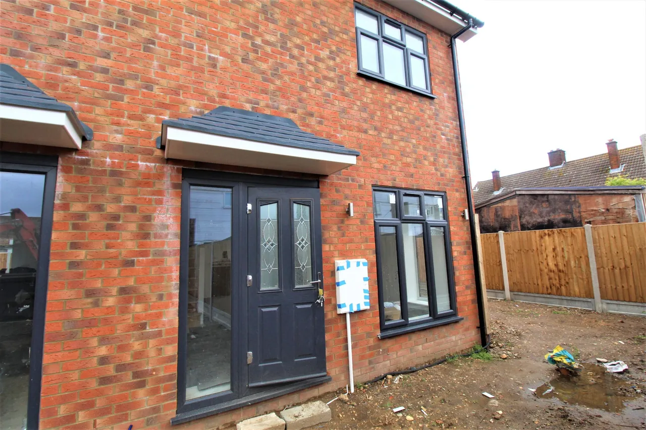 Grays, Essex, RM16 4JR, photo 5