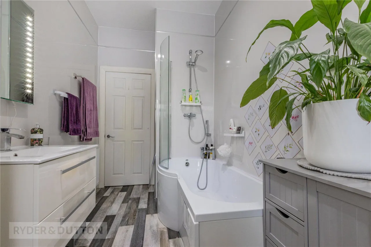 Manchester Road, Slaithwaite, HD7, photo 13