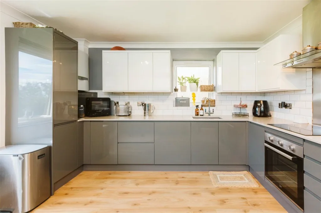 Flat 20, Bishops Court, Knoll Hill, Sneyd Park, Bristol, BS9 1NS, photo 7