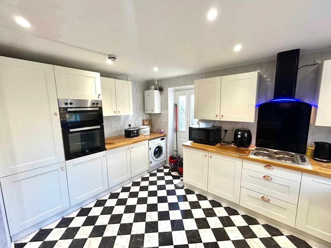 Foxley Place, MK5, photo 3