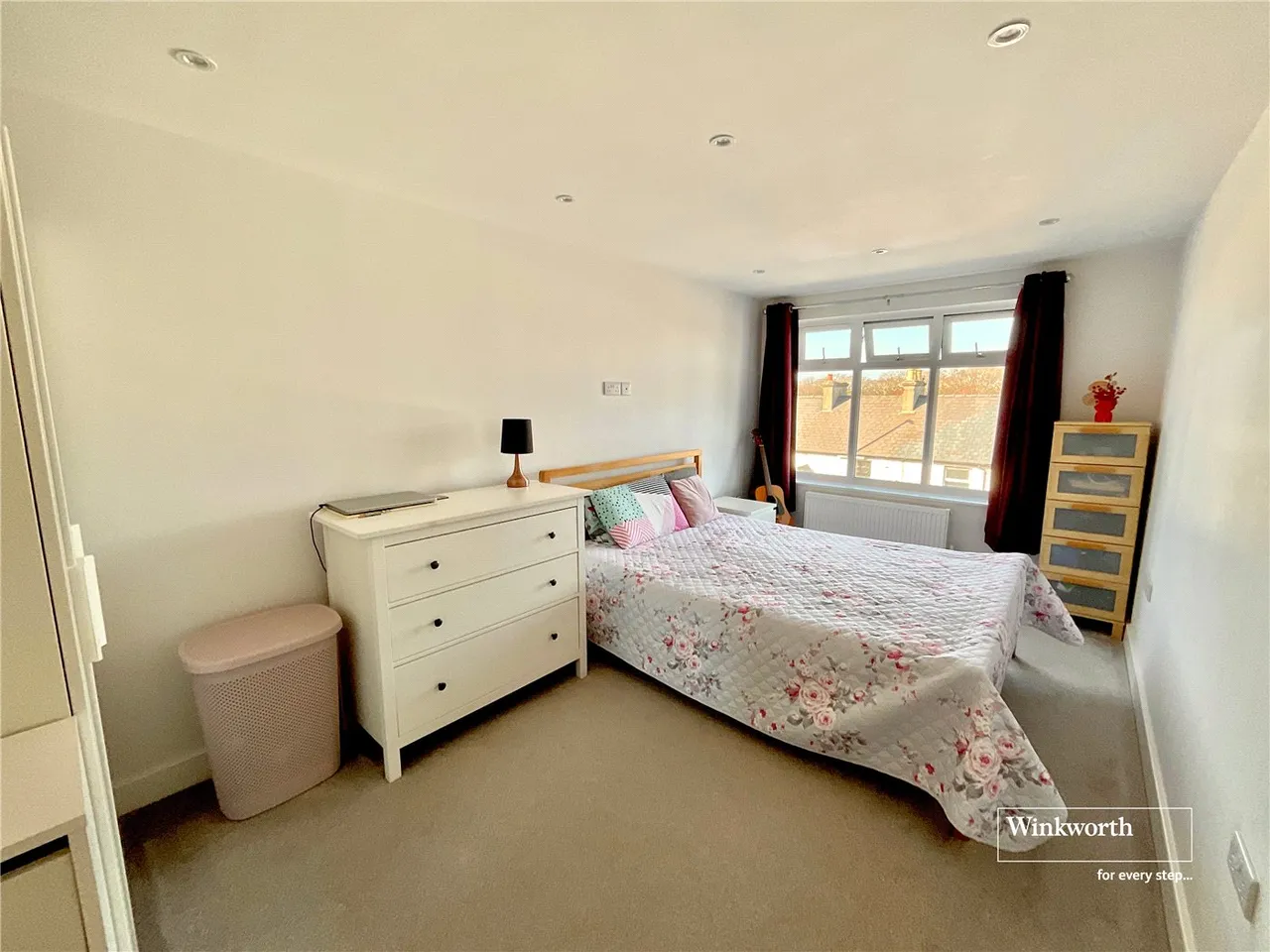 Lymington Road, Highcliffe, Christchurch, Dorset, BH23, photo 3