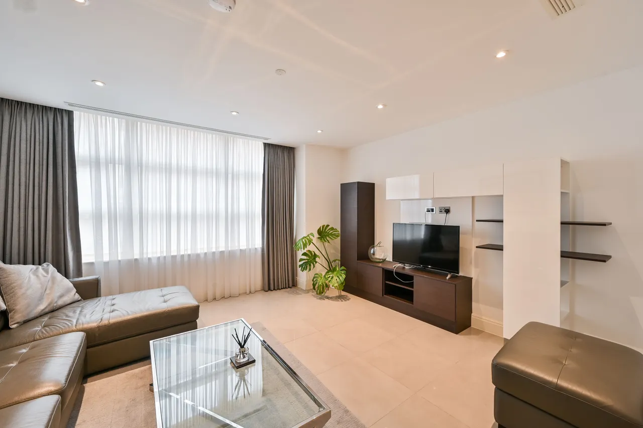 Flat 2, Willow House, London, photo 6