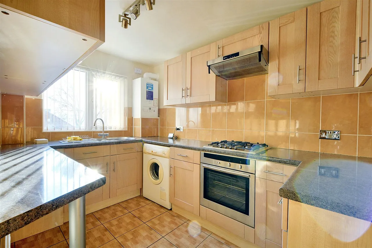 Kilnbrook Avenue, Arnold, NG5, photo 2