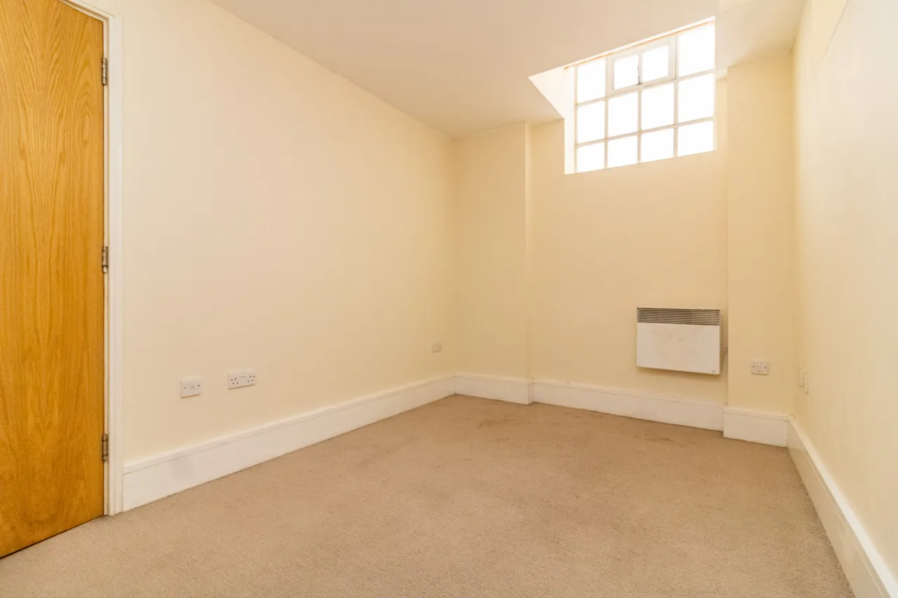 Flat 3, Wimbledon House, Leicester, 21 Wimbledon Street, LE1 1SU, photo 8