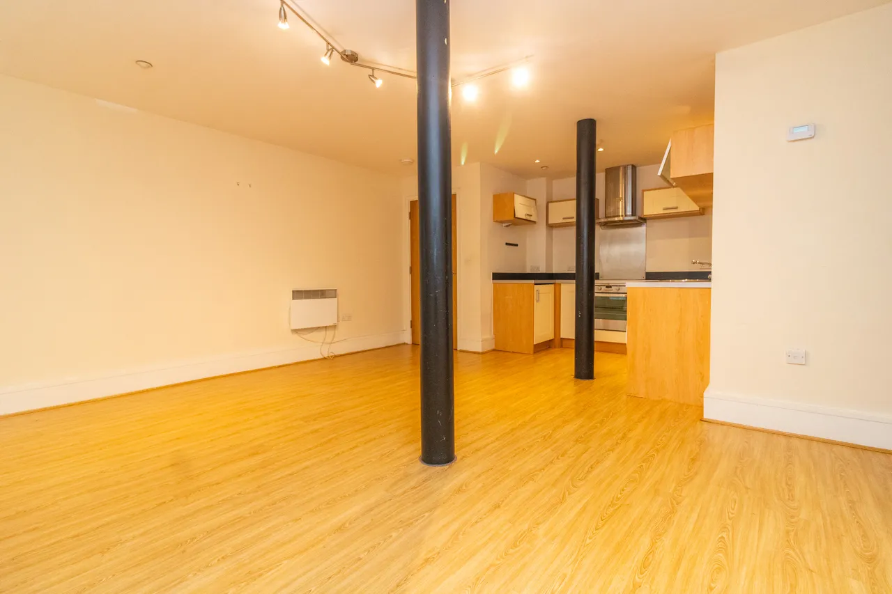 Flat 3, Wimbledon House, Leicester, 21 Wimbledon Street, LE1 1SU, photo 5