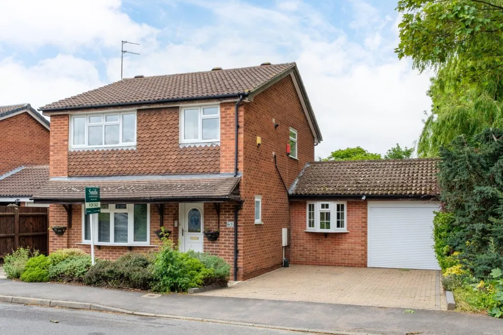 4 bed house for sale, Clowbridge Drive, Loughborough, LE11