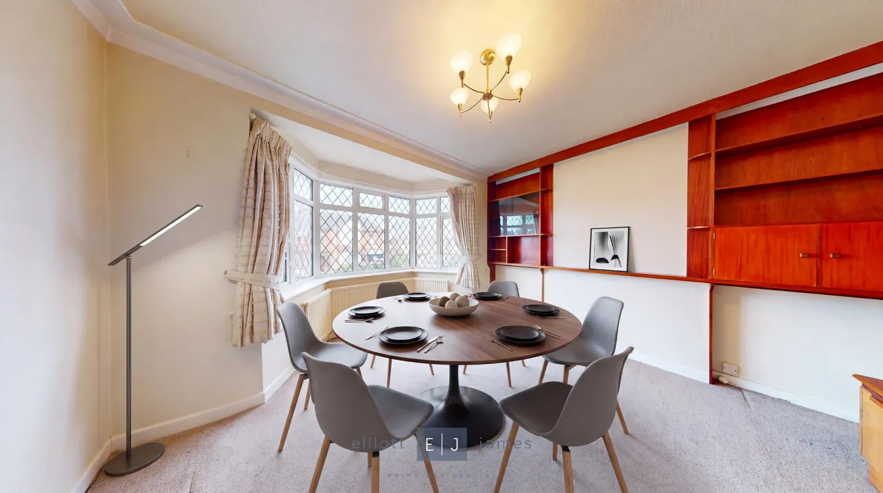 Hilltop, Loughton, photo 4