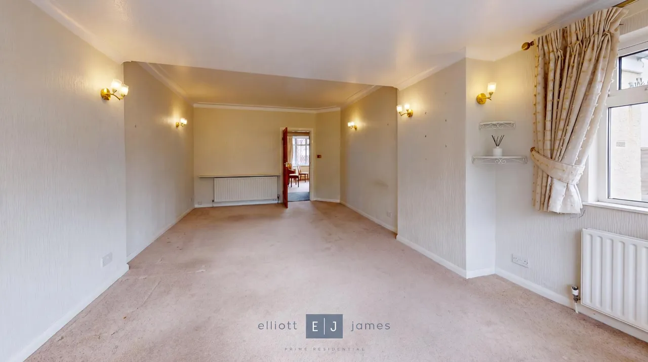 Hilltop, Loughton, photo 7