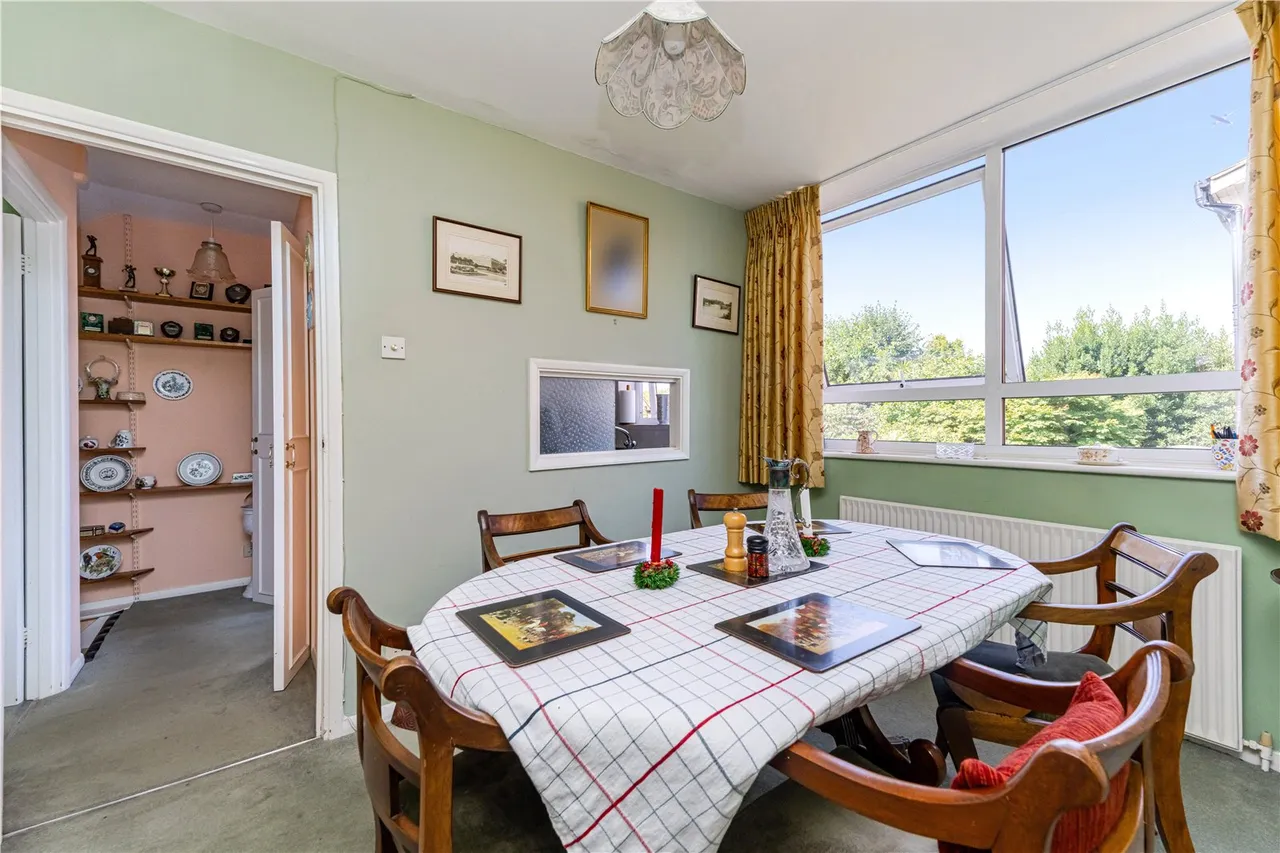 Jillian Close, Hampton, TW12 2NX, photo 9