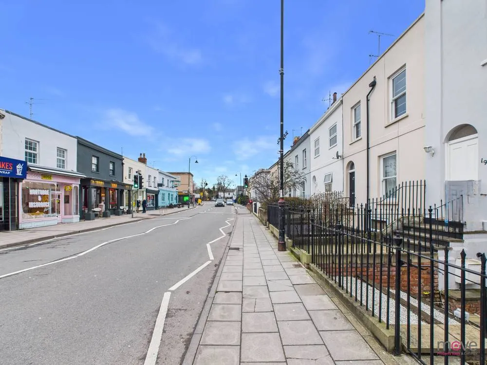 Bath Road, Cheltenham, GL53 7LZ, photo 5