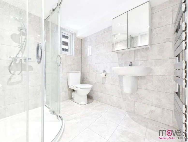 Bath Road, Cheltenham, GL53 7LZ, photo 10