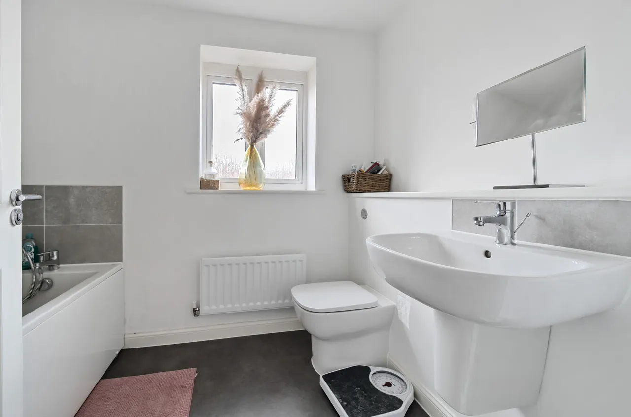 Sandpiper Drive, Whiteley, PO15, photo 13