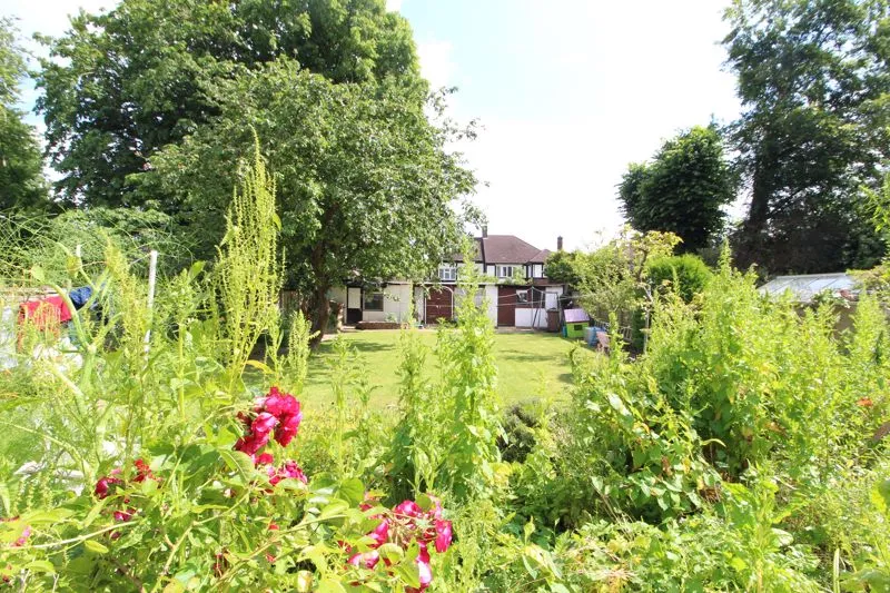Lansdowne Road, Luton, LU3, photo 35