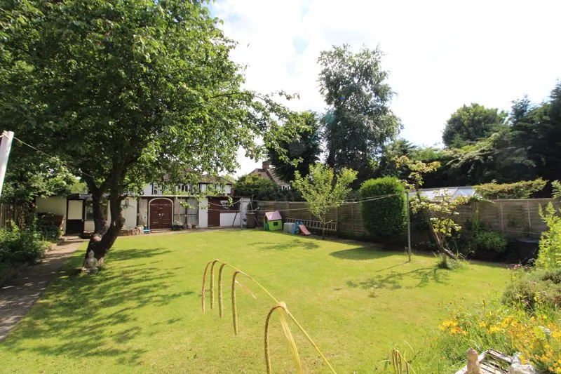 Lansdowne Road, Luton, LU3, photo 41