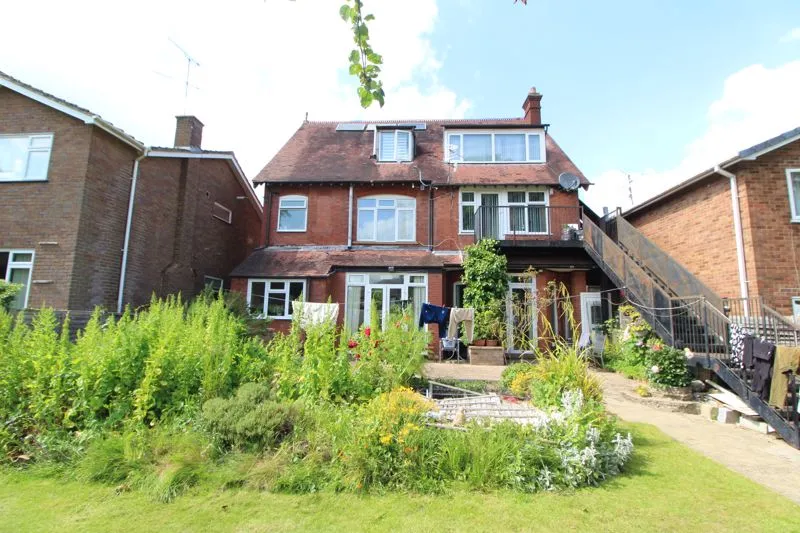 Lansdowne Road, Luton, LU3, photo 42