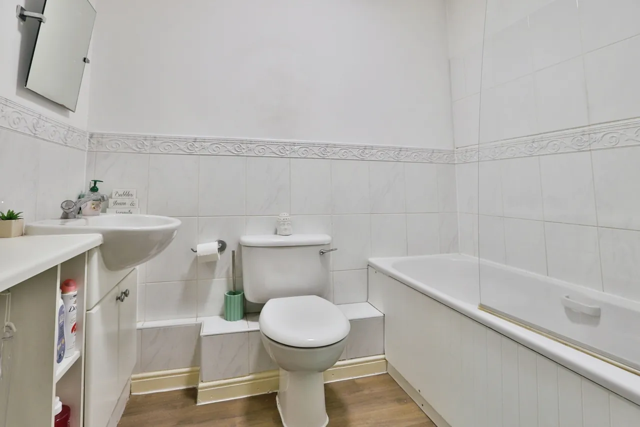 Holdenhurst Road, Bournemouth, BH8, photo 15