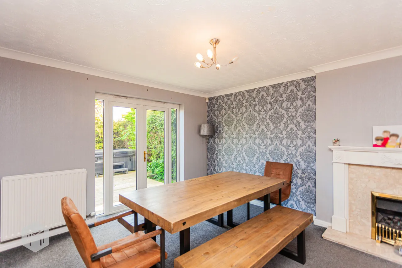 Templecombe Drive, Bolton, BL1 7TD, photo 8