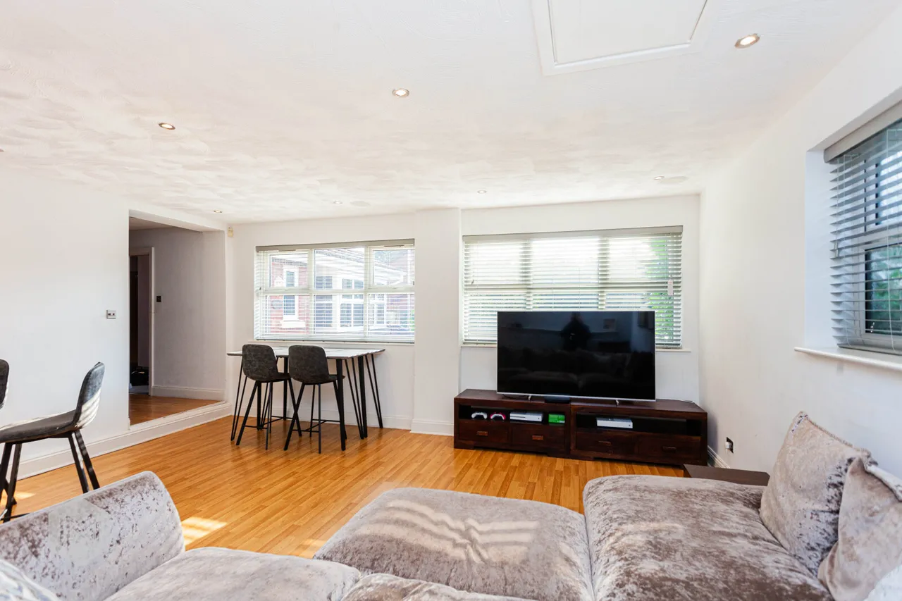Templecombe Drive, Bolton, BL1 7TD, photo 15