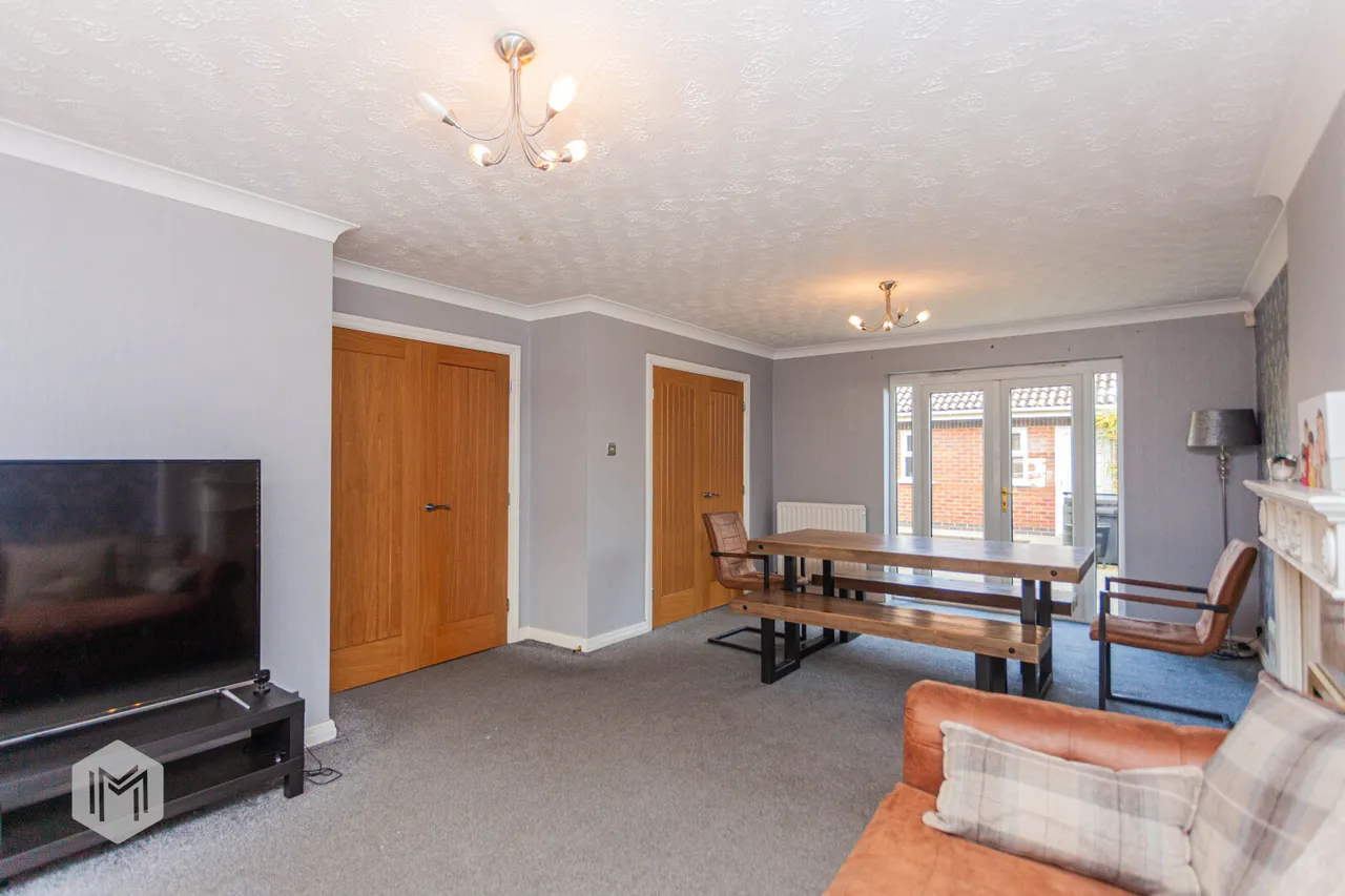 Templecombe Drive, Bolton, BL1 7TD, photo 5