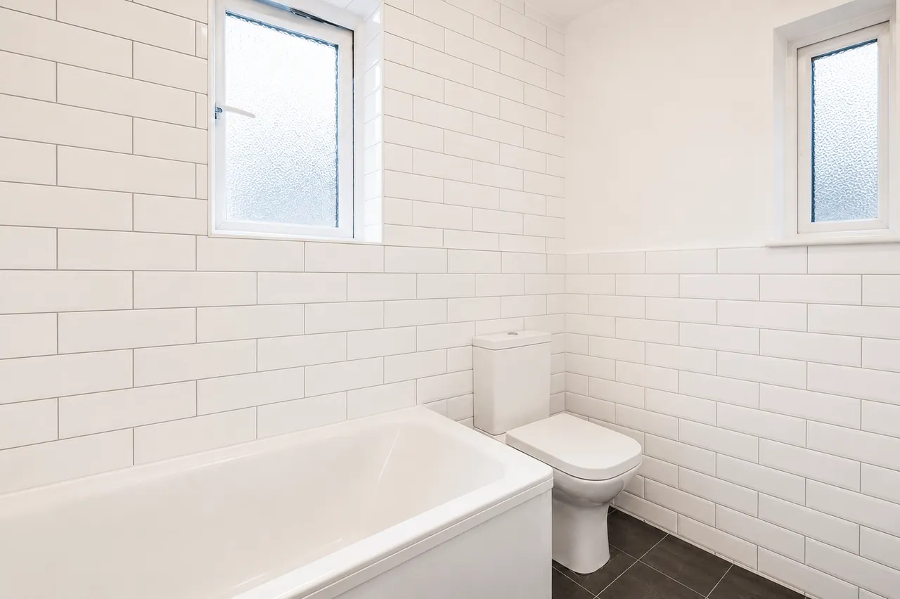 Hornchurch, RM11, photo 18
