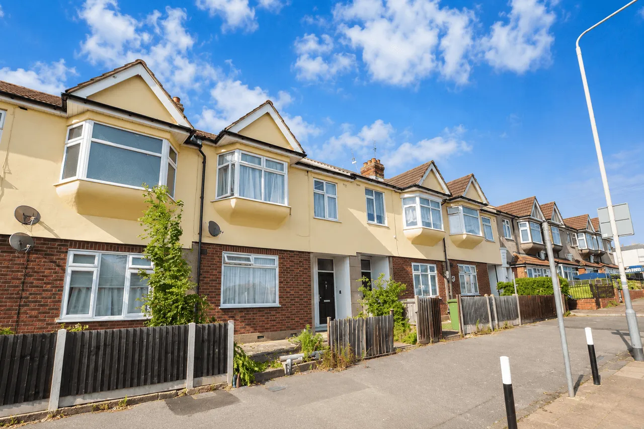 Hornchurch, RM11, photo 3