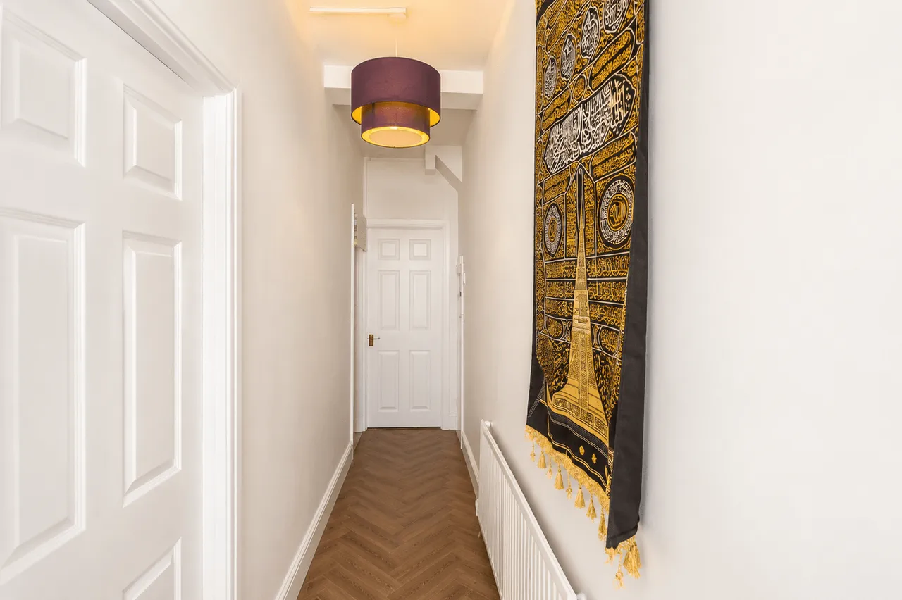 Hornchurch, RM11, photo 6