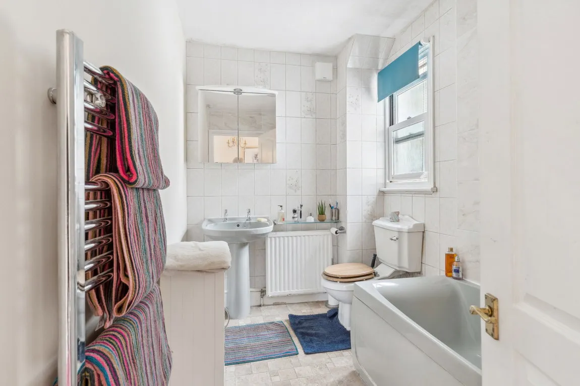 Woodhall Drive, Pinner, HA5, photo 15