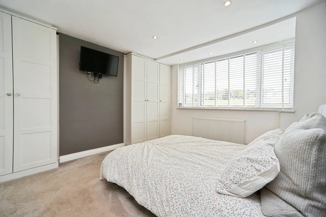 New York Lane, Rawdon, LS19, photo 17