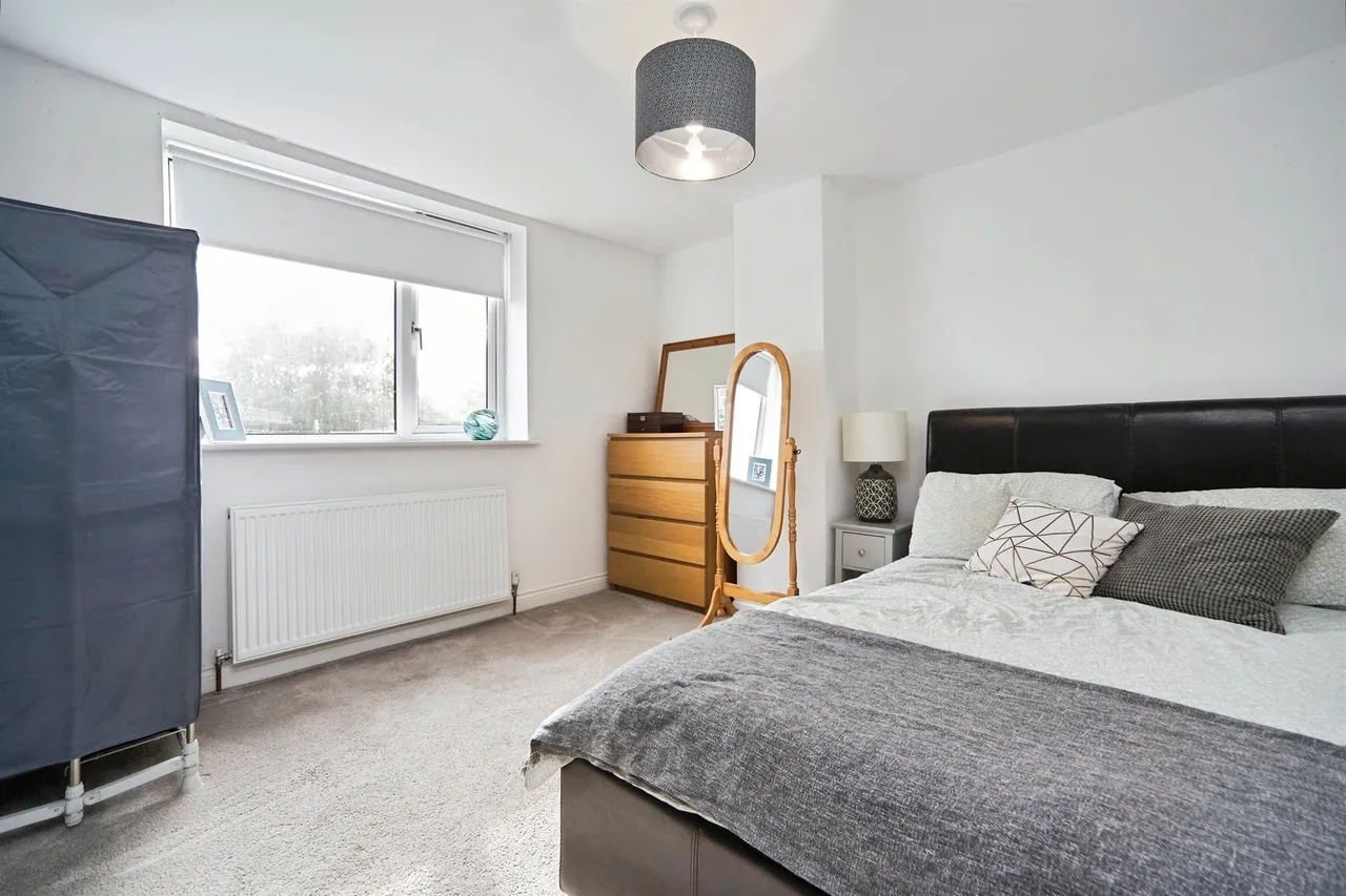 New York Lane, Rawdon, LS19, photo 16