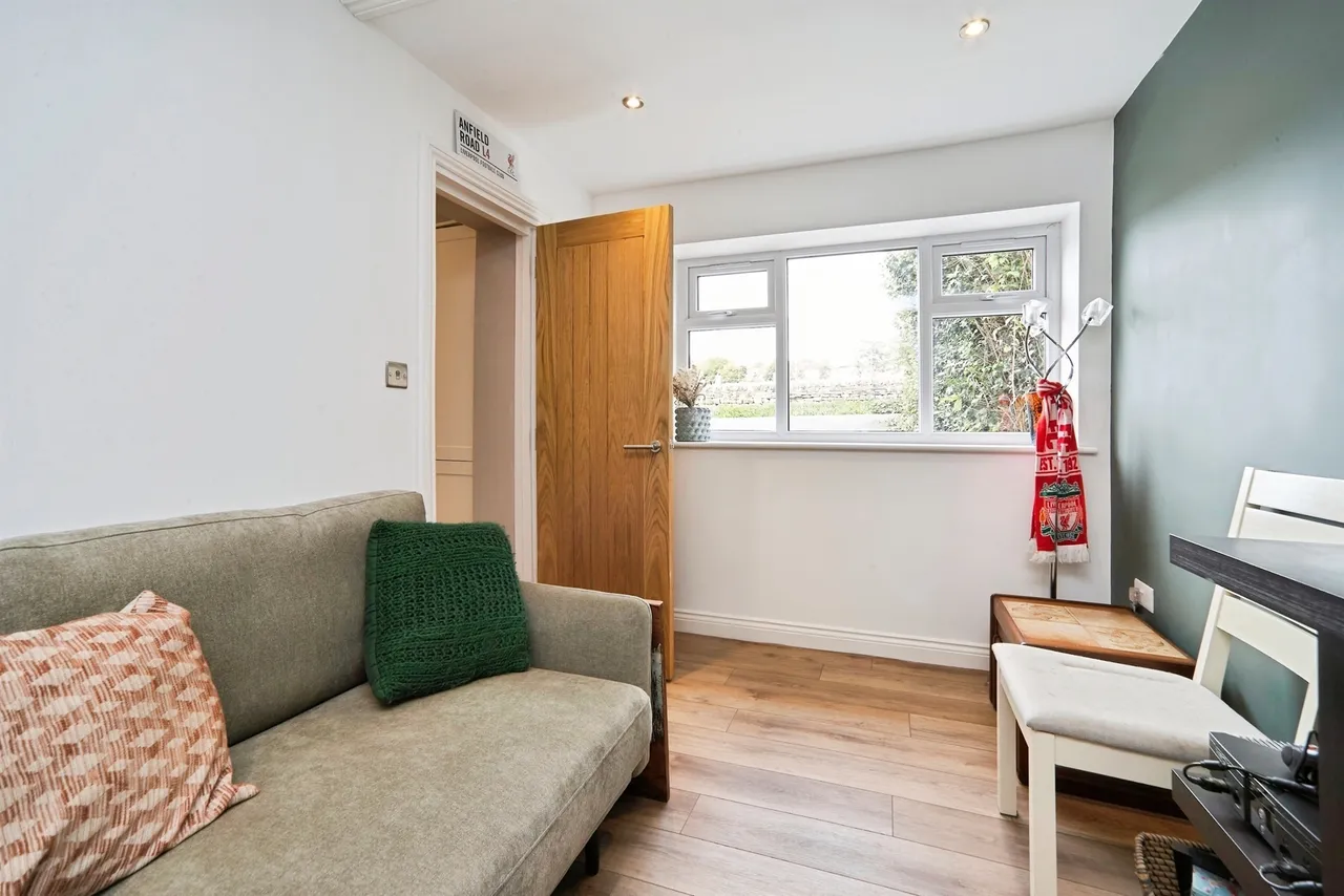 New York Lane, Rawdon, LS19, photo 8
