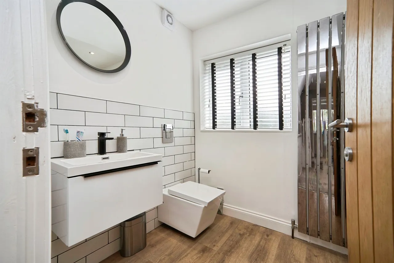 New York Lane, Rawdon, LS19, photo 19