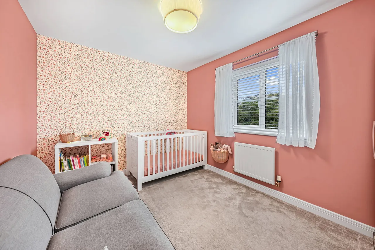 Dulwich Avenue, Dunton Fields, SS15, photo 17