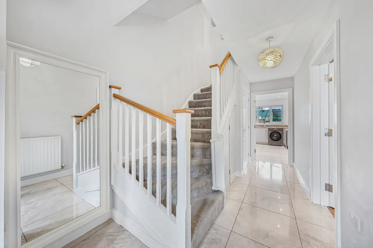 Dulwich Avenue, Dunton Fields, SS15, photo 12