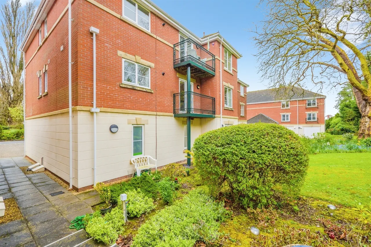 Petherton Mews, Llandaff, CF5, photo 20