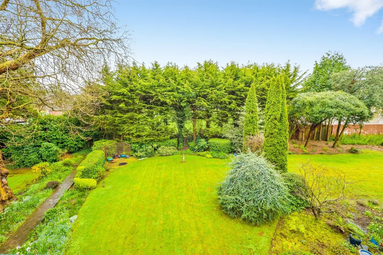 Petherton Mews, Llandaff, CF5, photo 6