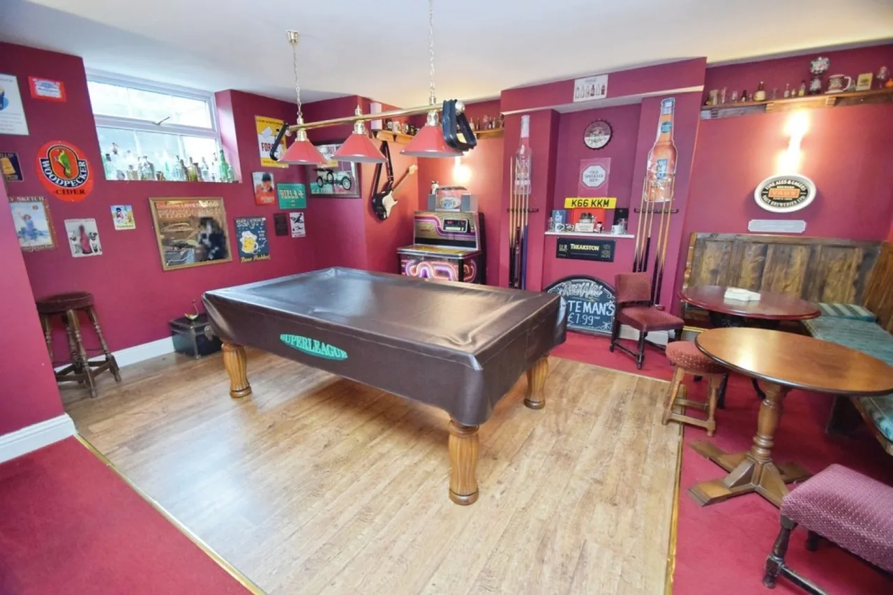 Shipley, Bradford, West Yorkshire, photo 10