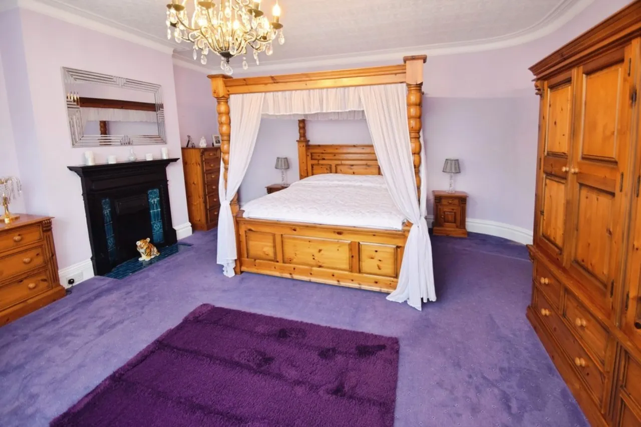 Shipley, Bradford, West Yorkshire, photo 5