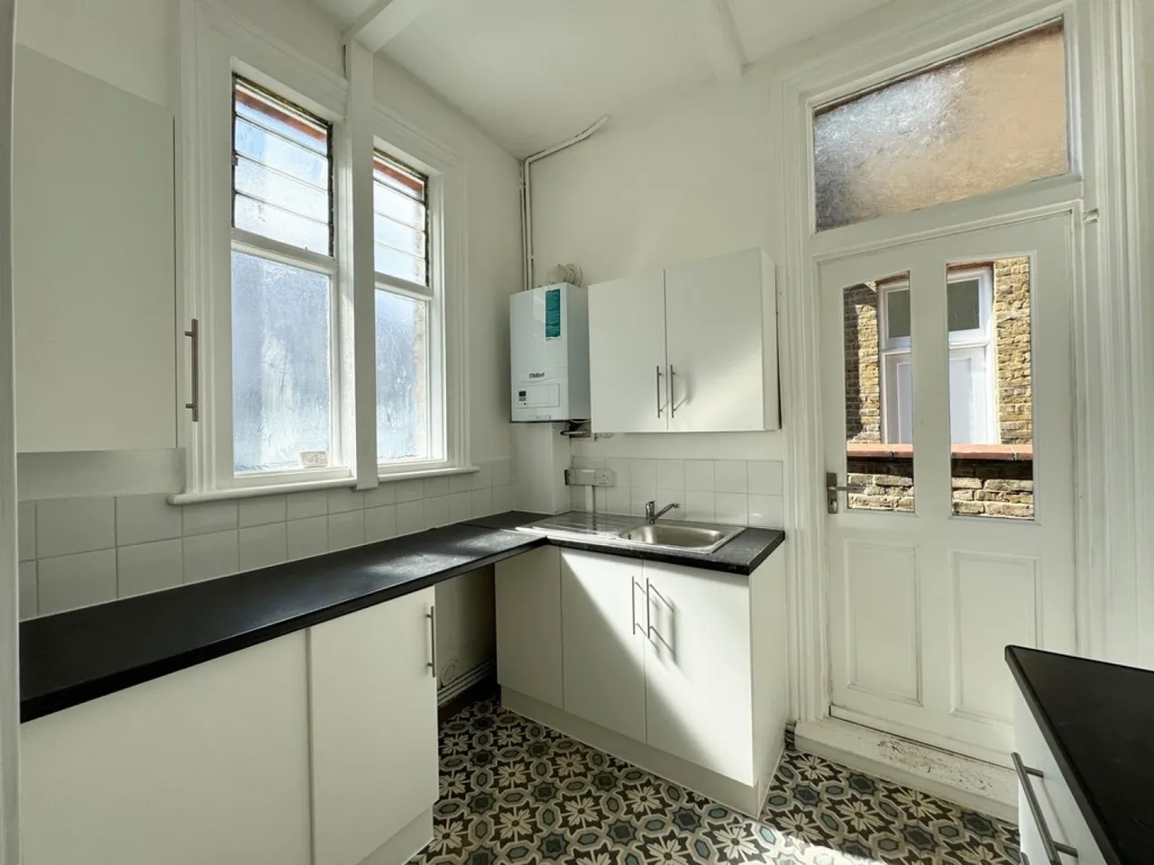 Southchurch Road, Southend, photo 9