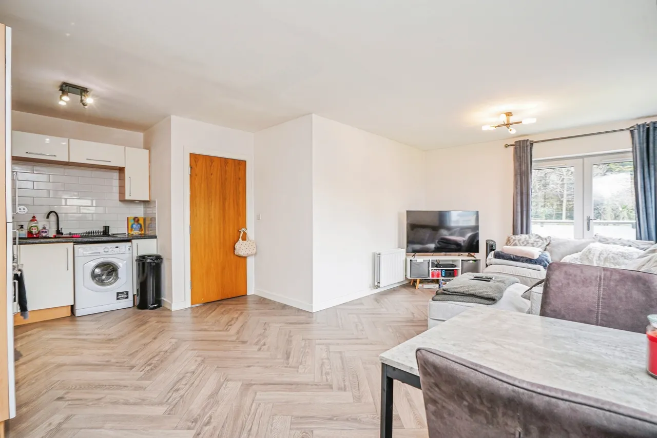 Tudor Way, Leeds, LS11, photo 10