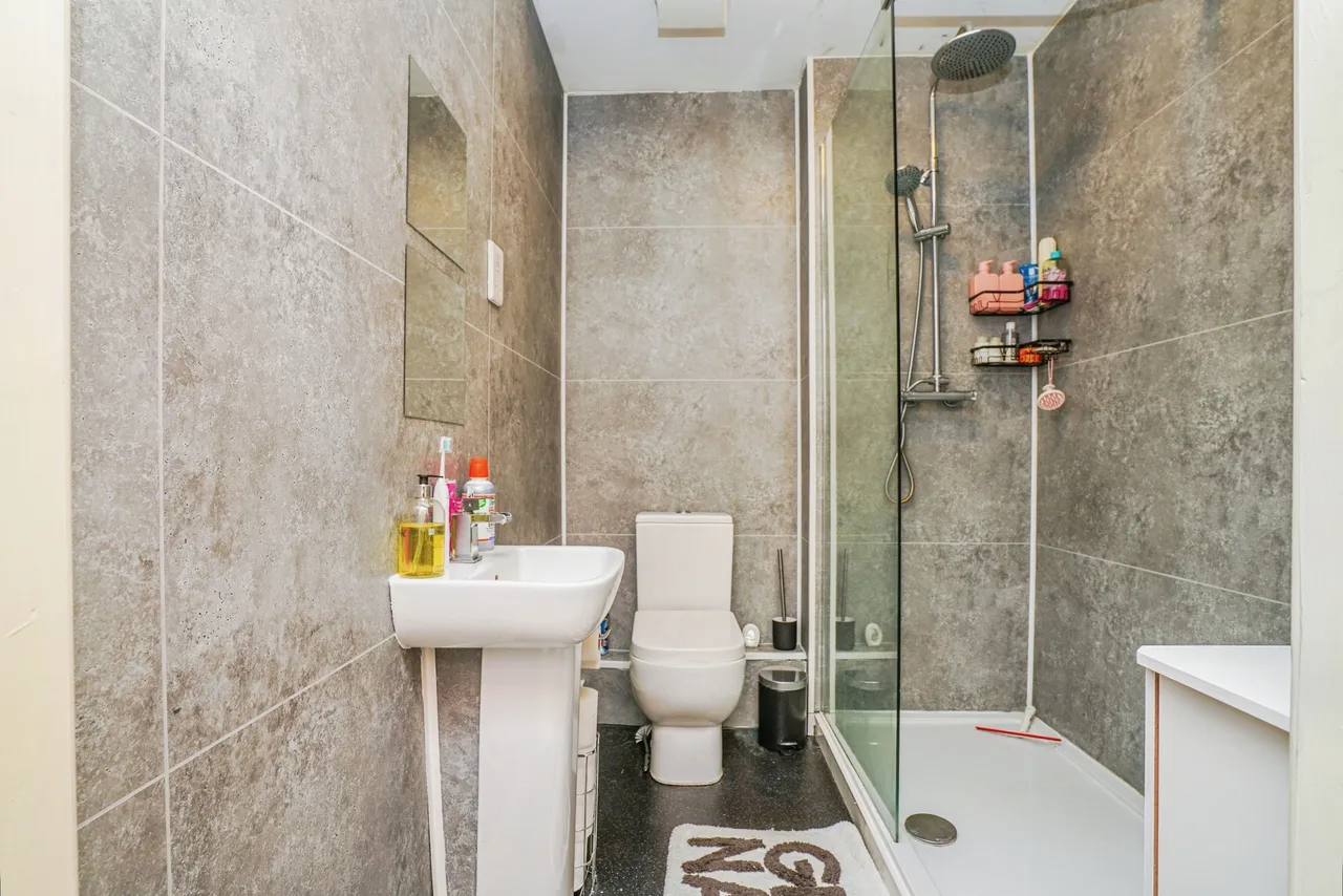 Tudor Way, Leeds, LS11, photo 7