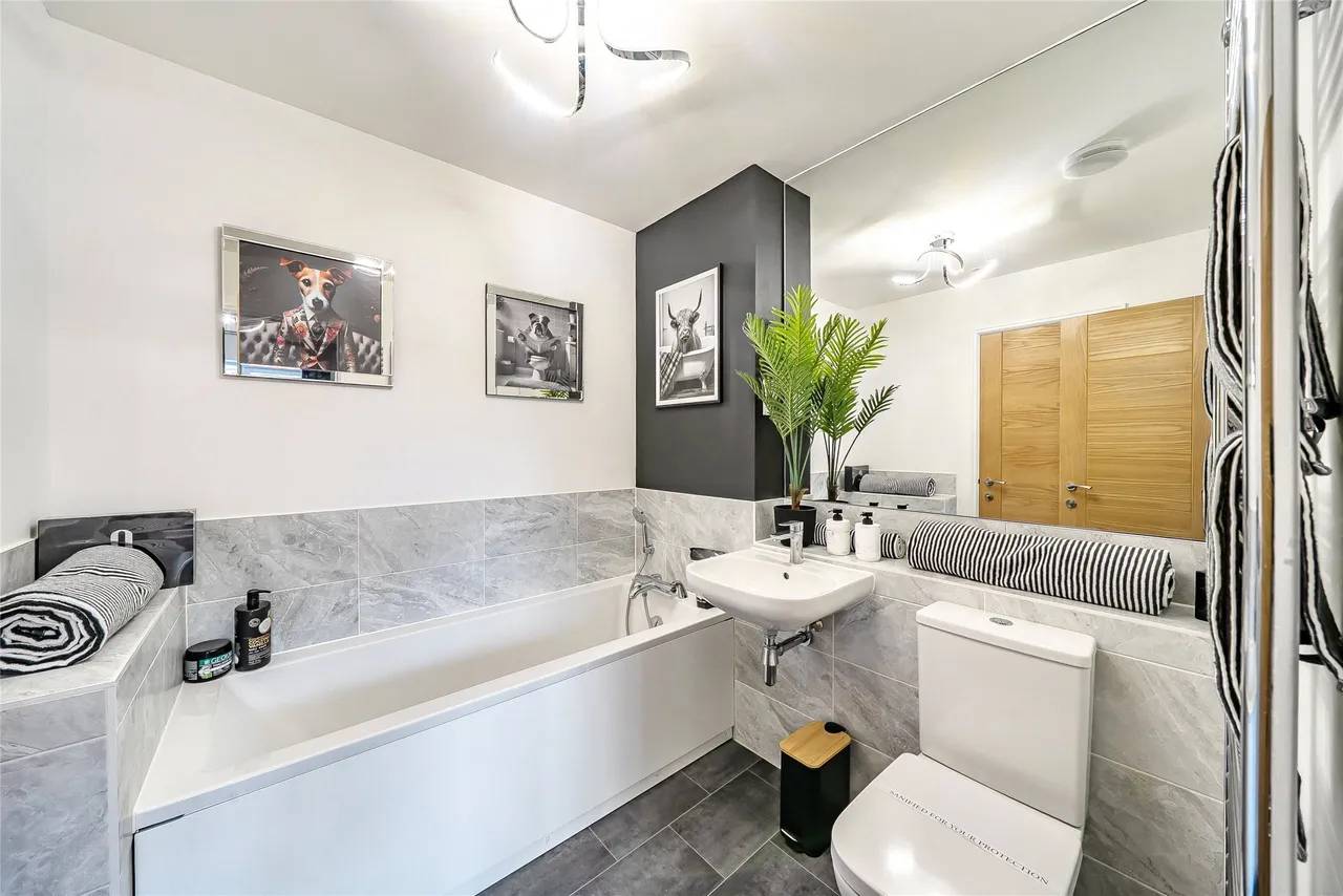 Apartment Launch Event, Gloucestershire, Stonehouse Court, GL10 3RB, photo 5