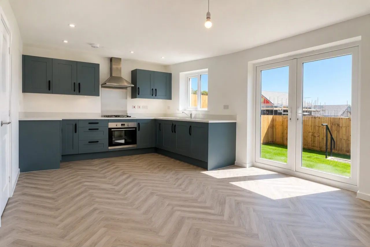 Ger Y Mor, Sandy Hill, SA69, photo 2