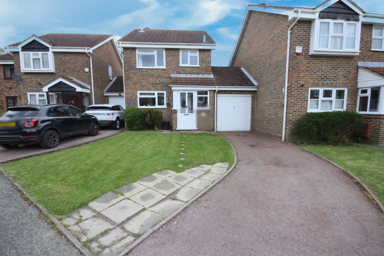 3 bed house for sale, Paddington Close, Hayes, UB4