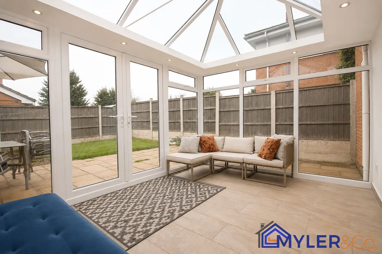 Elizabeth Court, Widnes, photo 10