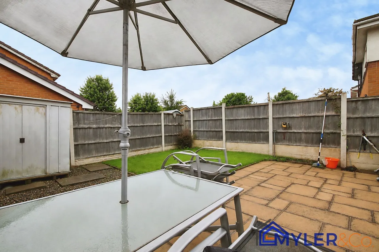 Elizabeth Court, Widnes, photo 18