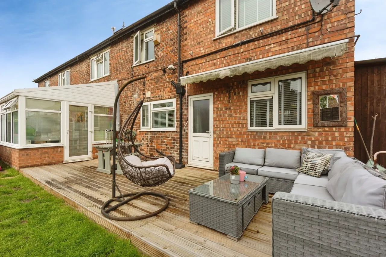 Kings Crescent, Old Trafford, M16, photo 25